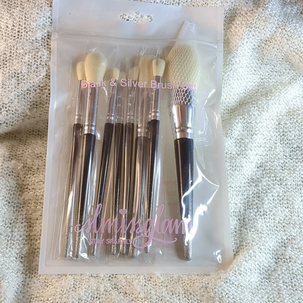SLMISSGLAM Black & Silver Brush Set 8 items
